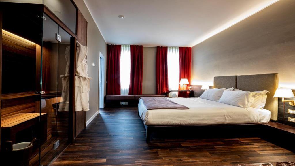 10 Keys Milano Hotel Eksteriør billede
